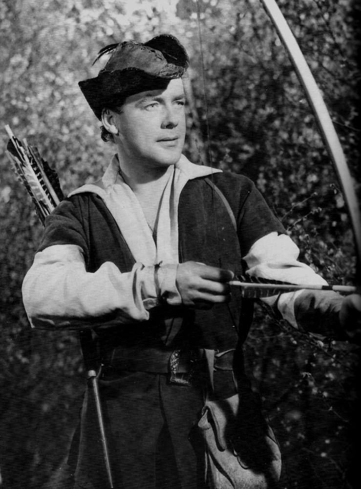 Richard Greene joue Robin des bois dans la série télévisée britannique "The adventure of Robin Hood" (1955-1959)